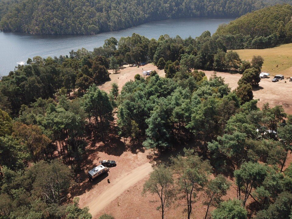 Kentish Park Lake Barrington Free Camp Near Sheffield Tasmania Happy Campers Australia